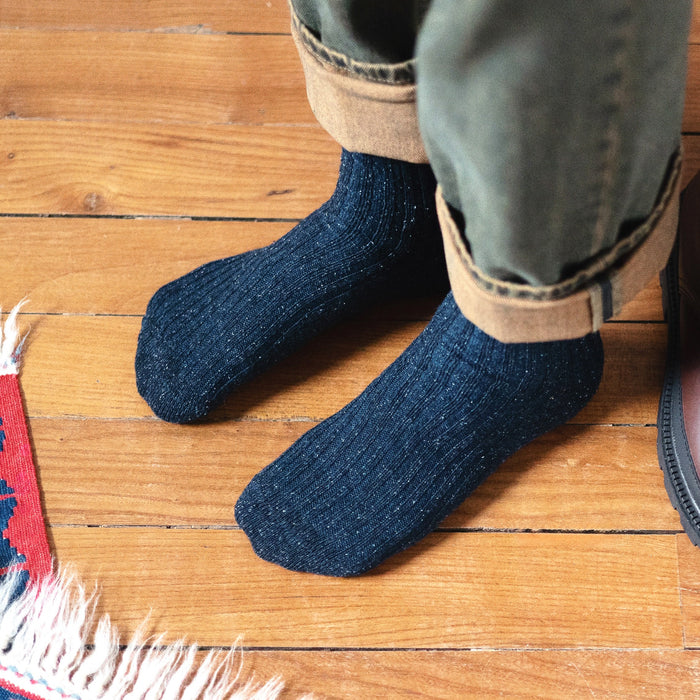 KLUE Silk and Wool DUST STAR socks | Navy
